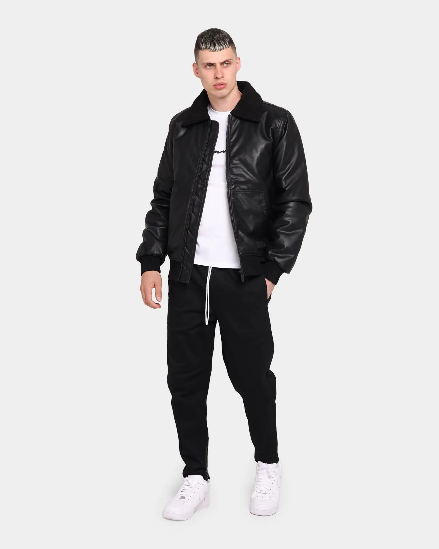 Carré Captain Leather Bomber Black