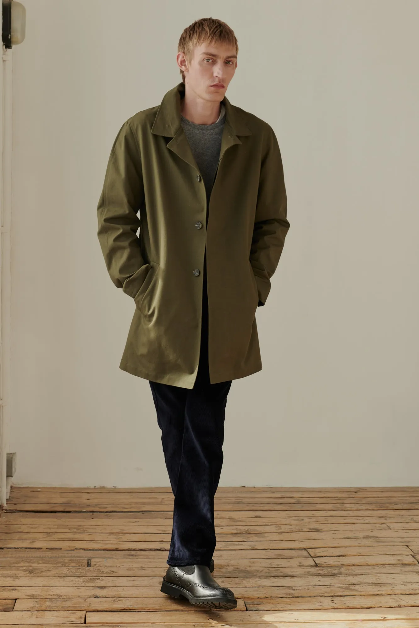 Men's Raincoat - Olive