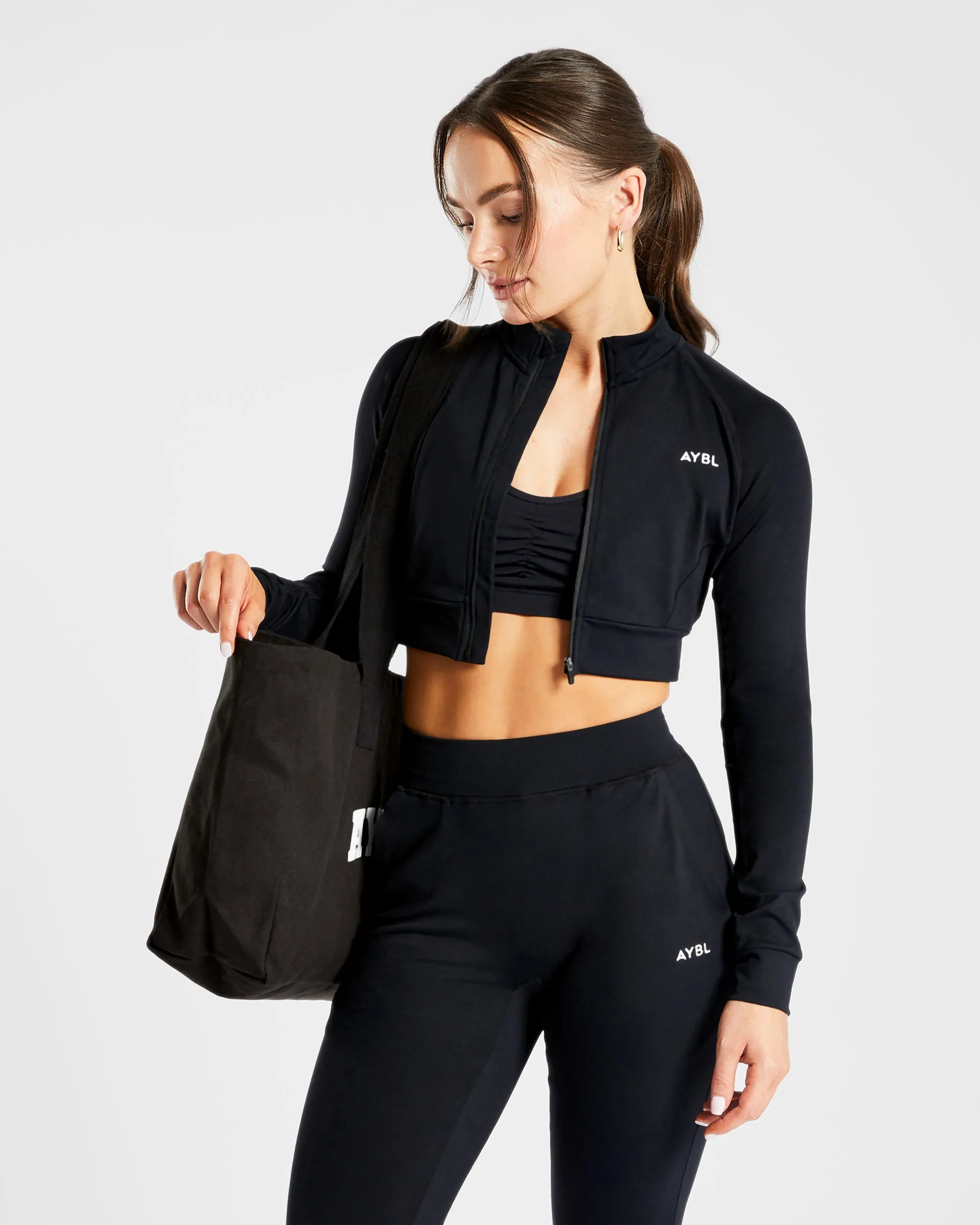 Simplicity Crop Jacket - Black