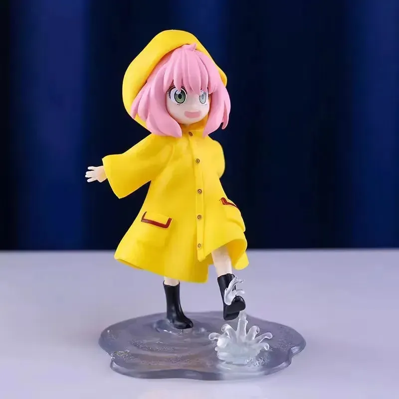 SPY×FAMILY Anya Forger Raincoat Figurine (12.5 cm)