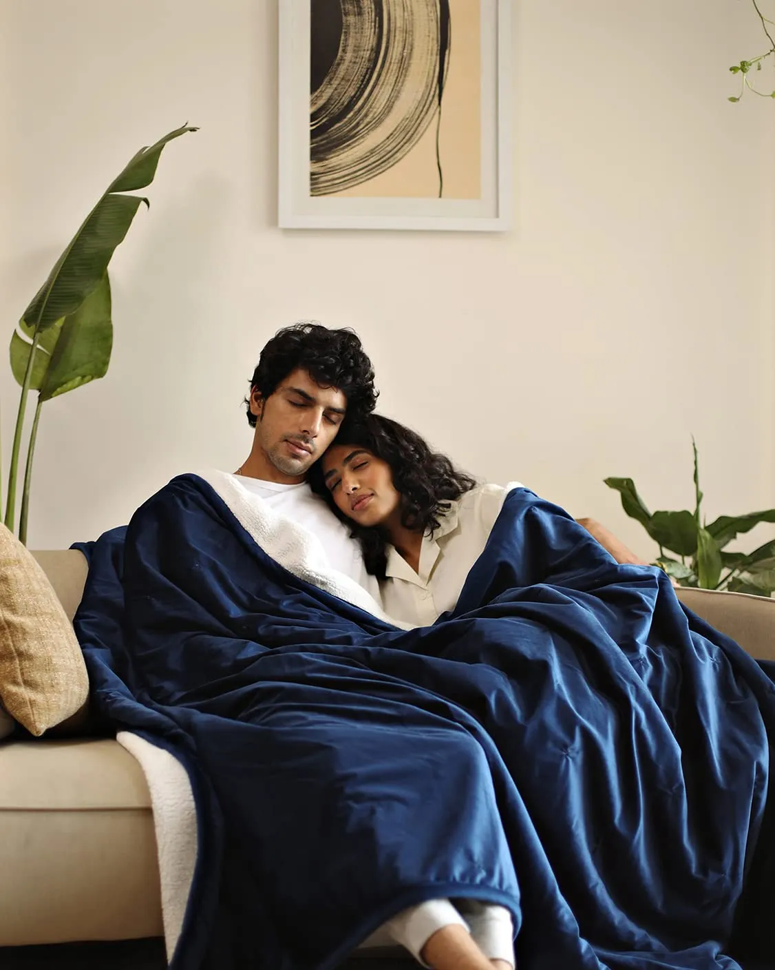 Tucked In |Daysha - Sherpa Blanket | Made of Fine Mink Velvet & Sherpa (90"x90")