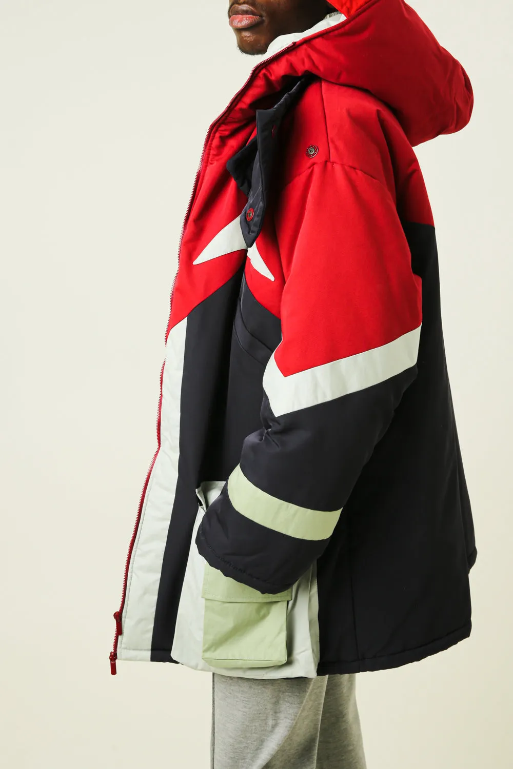 Warm oversized jacket with a hood